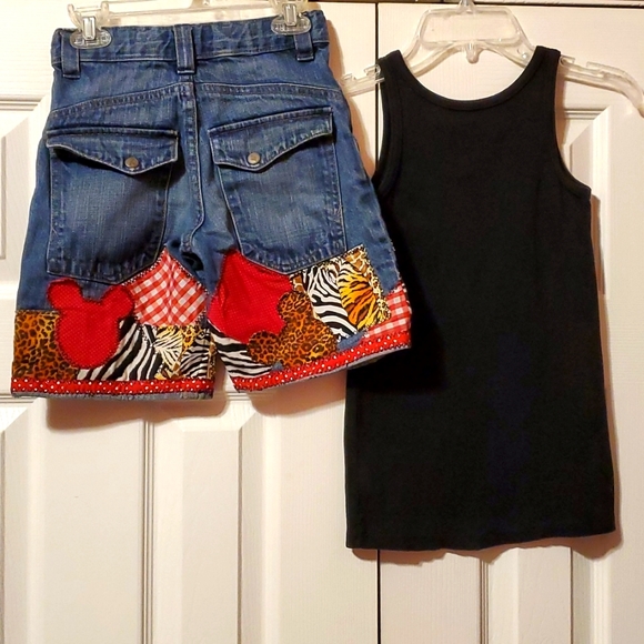 Girl's Disney Mickey Mouse Shorts & Tank Top Set Shorts are 8 Slim Tank is Med - Picture 2 of 3